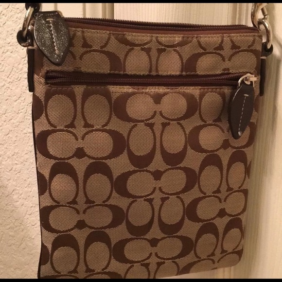 Coach - Picture 2 of 3